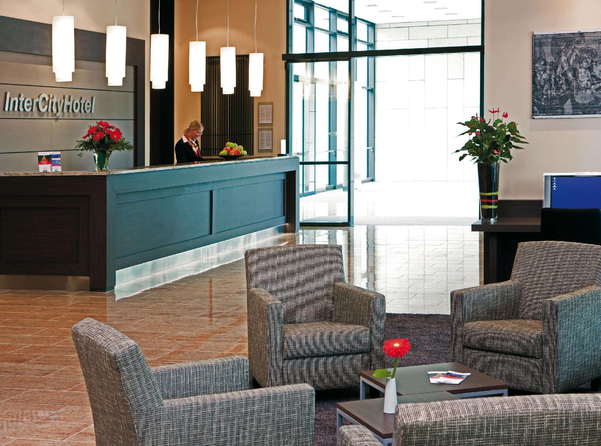 Отель Intercityhotel Дрезден