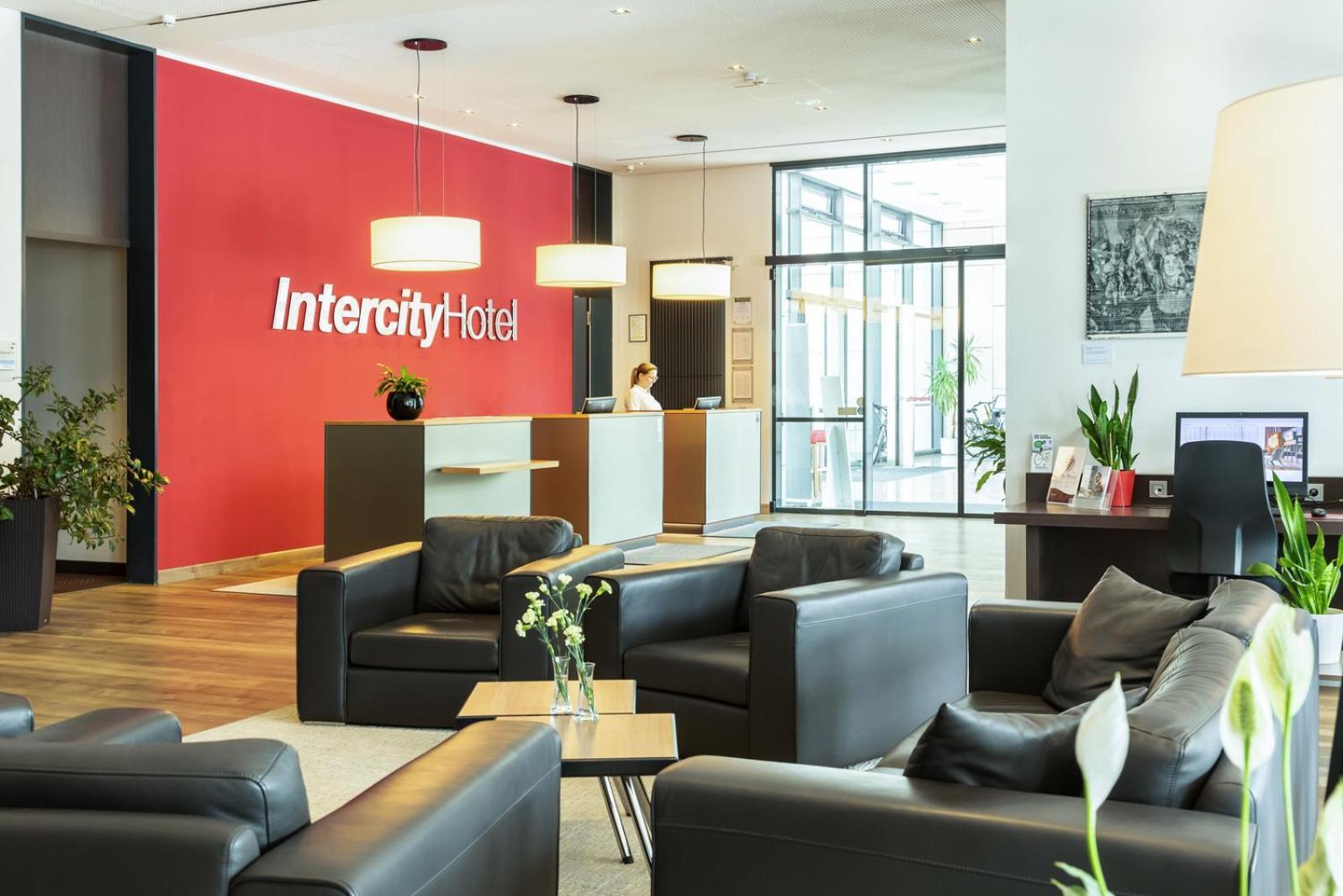 Отель Intercityhotel
