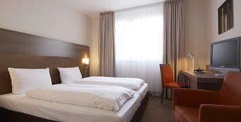 Intercityhotel Отель